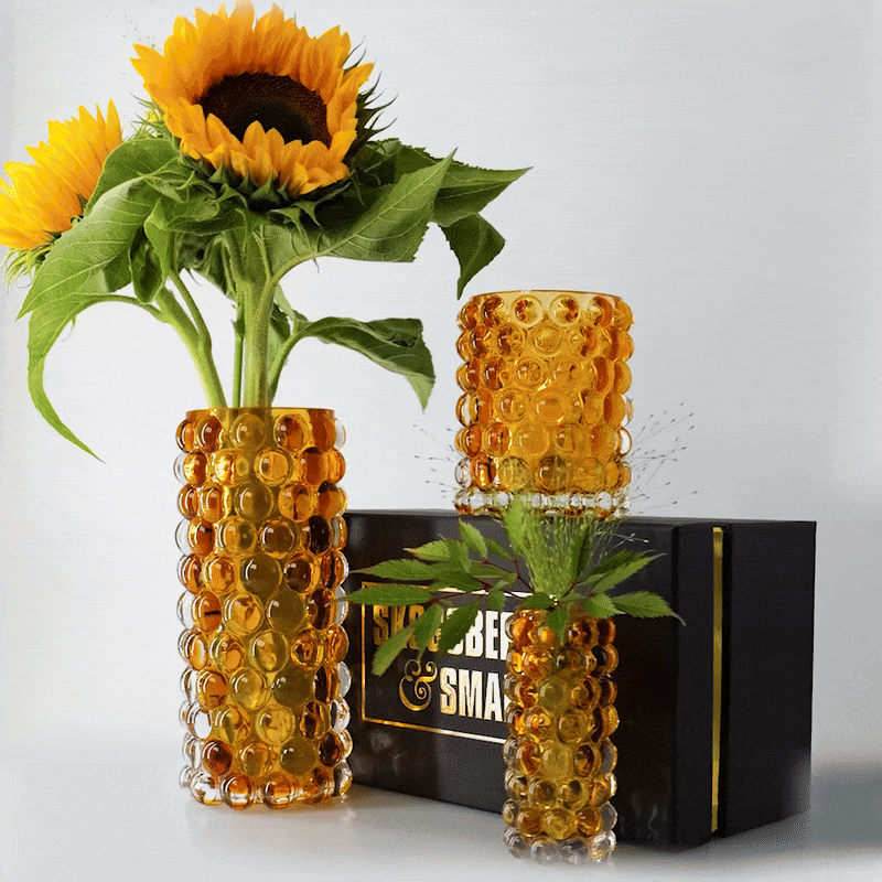 HURRICANE BOULE VASE, Amber